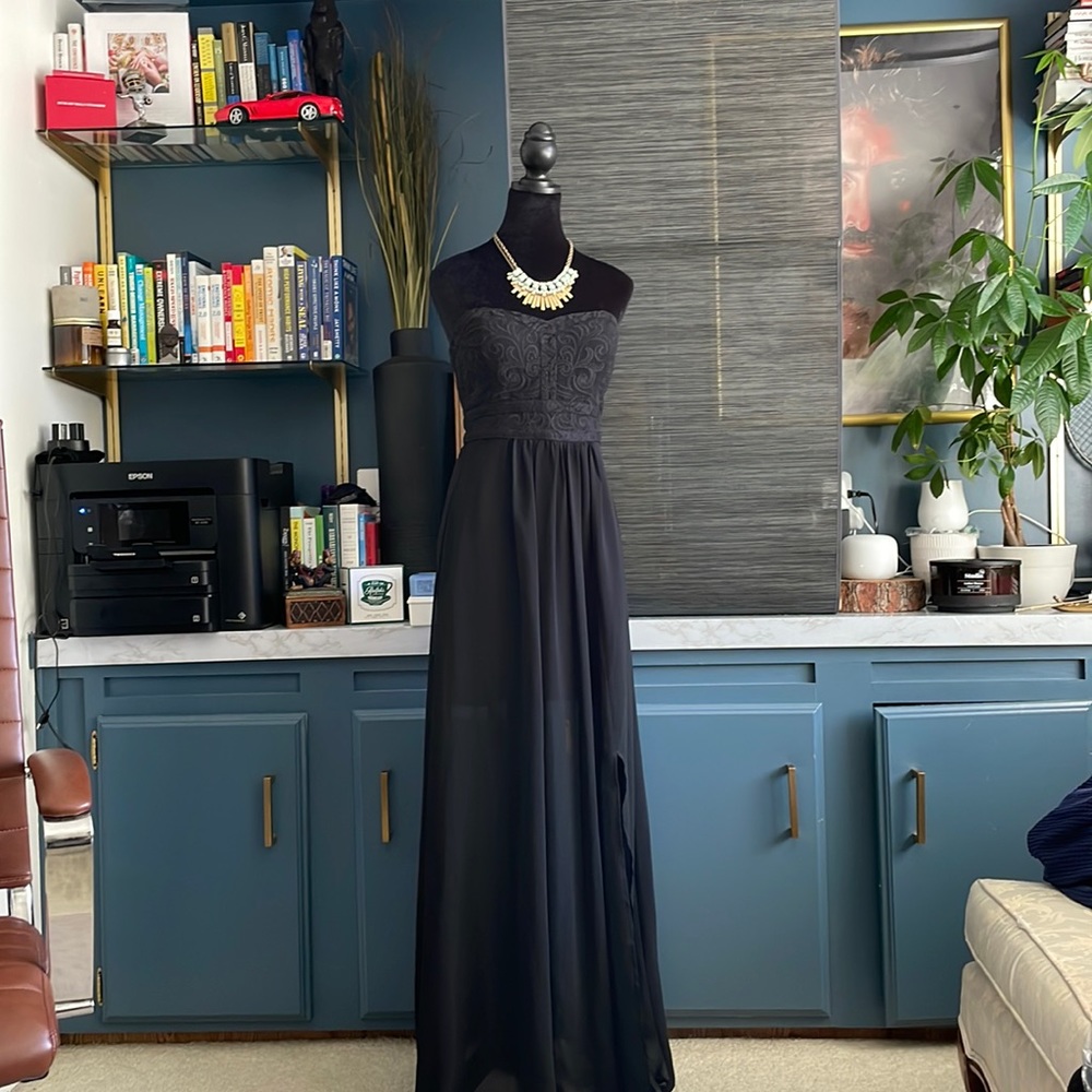 ARYNK small black chiffon strapless lace bodice maxi gown